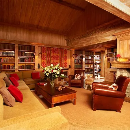 Chalet Sleeps 12 Wifi